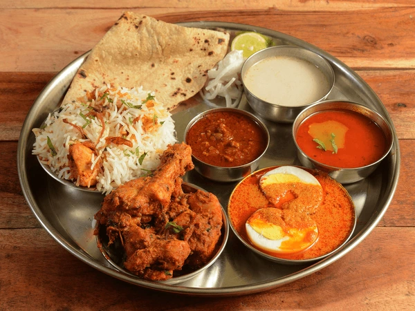 CHICKEN THALI